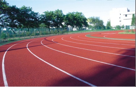 為什么塑膠跑道要選擇適用塑面層類型？